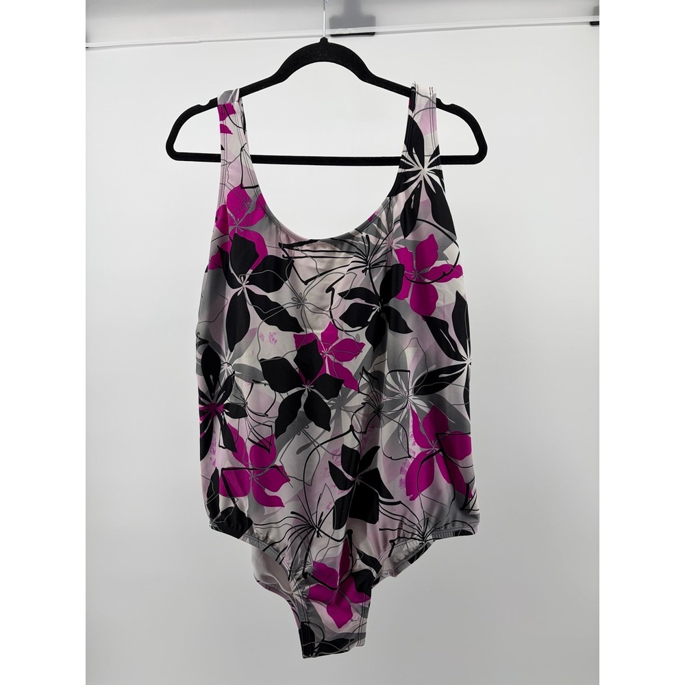 Catalina One Piece Swimsuit Black Bright Pink Floral, Women's Size 3X (22W/24W)โ